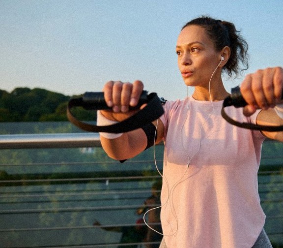 Prekvapivá štatistika: zo silového tréningu najviac benefitujú ženy - Ilustračný obrázok